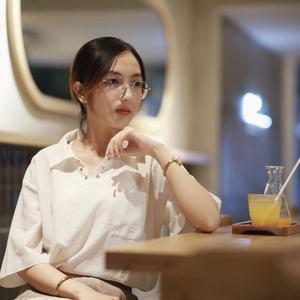 公奥婷